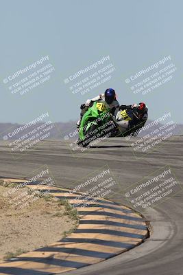 media/Oct-04-2025-CVMA (Sat) [[408bcdd6e4]]/Race 5-Amateur Formula Middleweight/